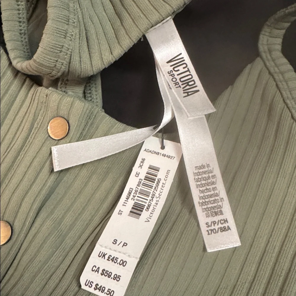 Bundle!! Basically 80 percent off- Black, Pink, Beige, and Green - Picture 9 of 14